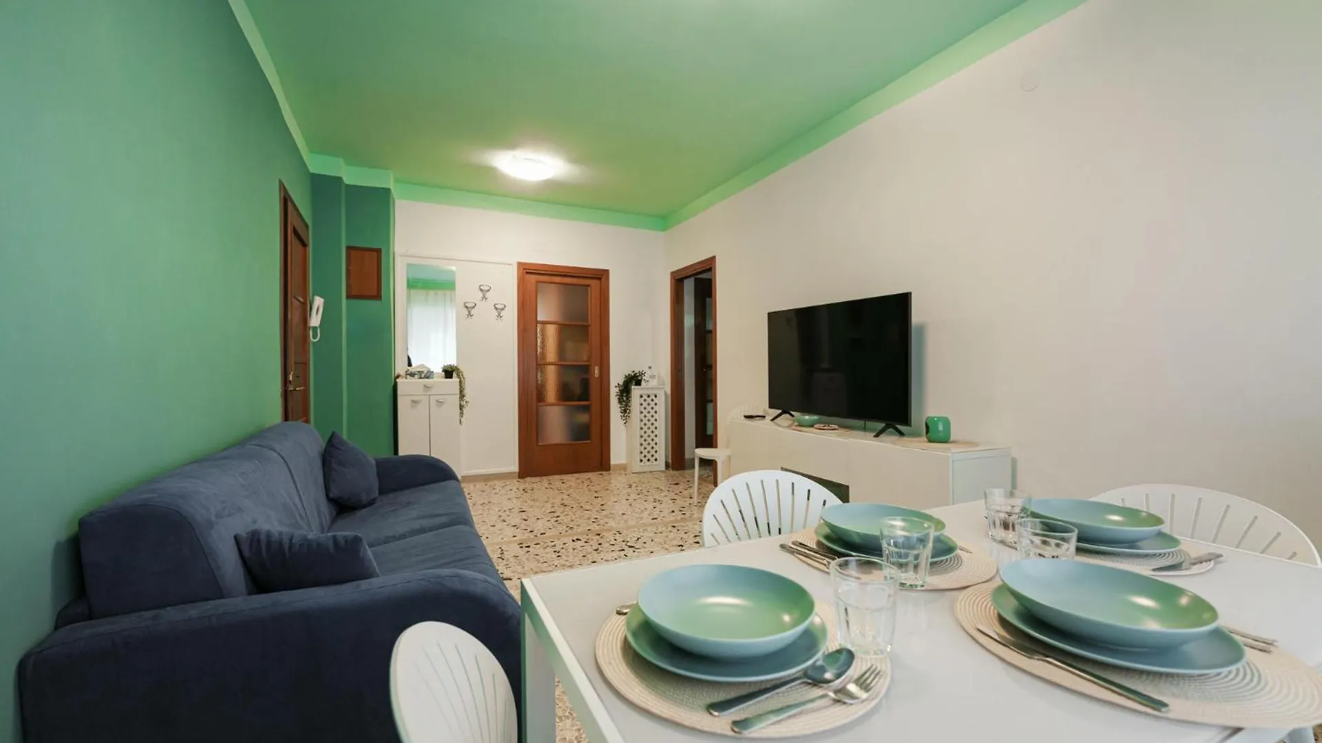 Apartment Casa Spaziosa, A Pochi Passi Da Metro E Centro Neapel Italien