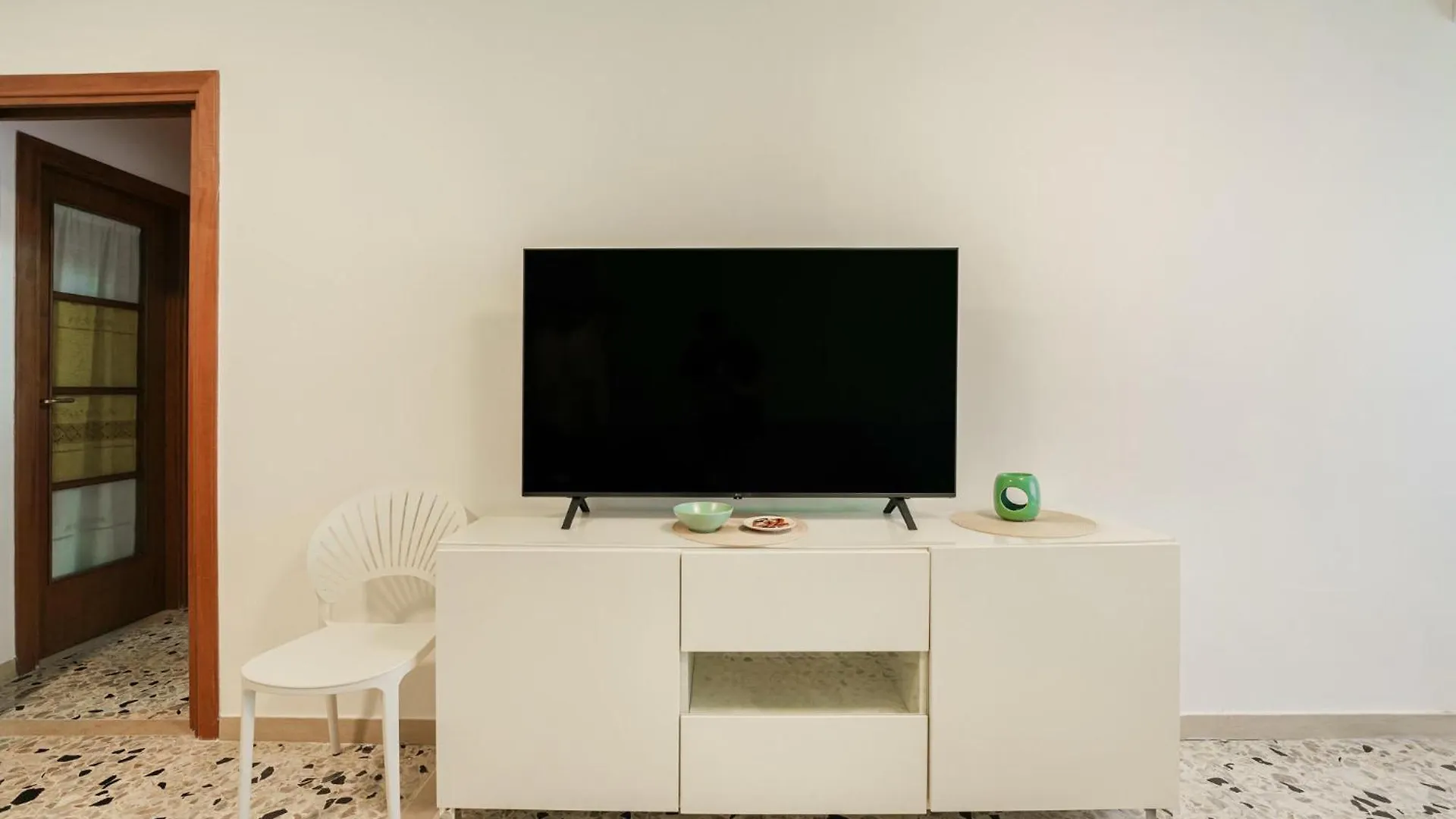 Casa Spaziosa, A Pochi Passi Da Metro E Centro Neapel